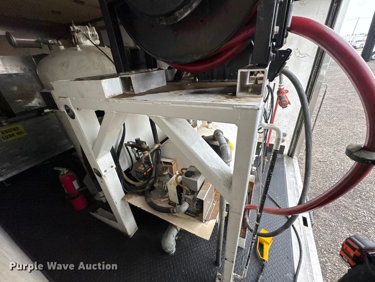 image for item EG8939 2020 Freightliner Business Class M2 Ext. Cab utility / service truck