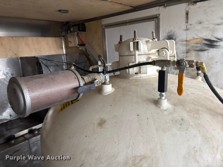 image for item EG8939 2020 Freightliner Business Class M2 Ext. Cab utility / service truck