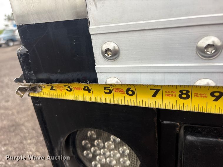 image for item EG8939 2020 Freightliner Business Class M2 Ext. Cab utility / service truck