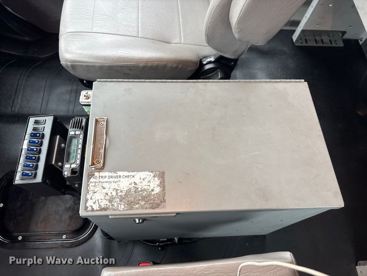 image for item EG8939 2020 Freightliner Business Class M2 Ext. Cab utility / service truck