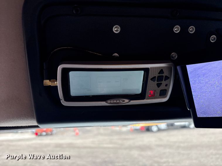 image for item EG8939 2020 Freightliner Business Class M2 Ext. Cab utility / service truck