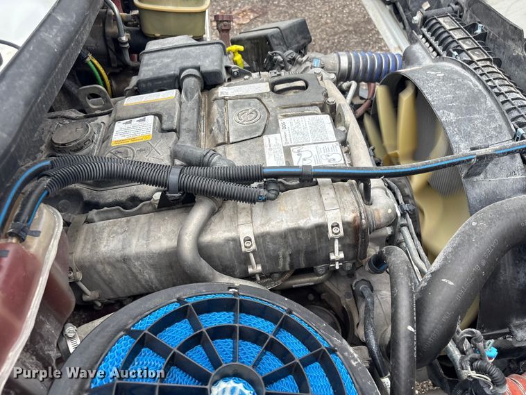 image for item EG8939 2020 Freightliner Business Class M2 Ext. Cab utility / service truck