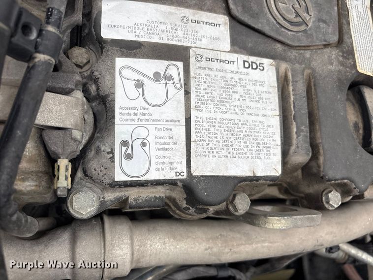 image for item EG8939 2020 Freightliner Business Class M2 Ext. Cab utility / service truck