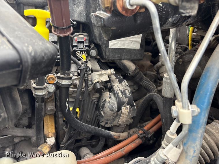 image for item EG8939 2020 Freightliner Business Class M2 Ext. Cab utility / service truck