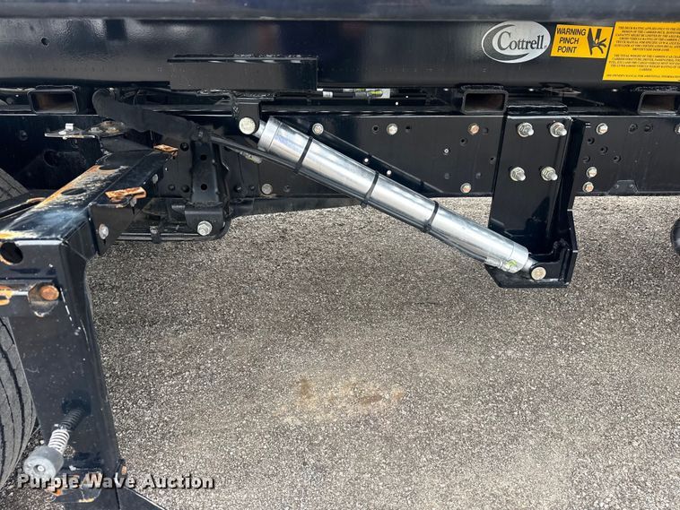 image for item EG8940 2022 Isuzu NRR rollback truck