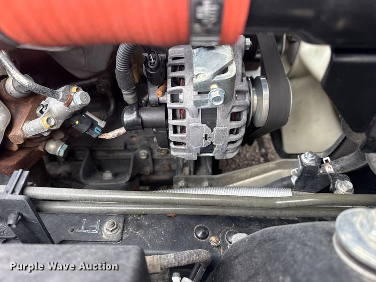 image for item EG8940 2022 Isuzu NRR rollback truck