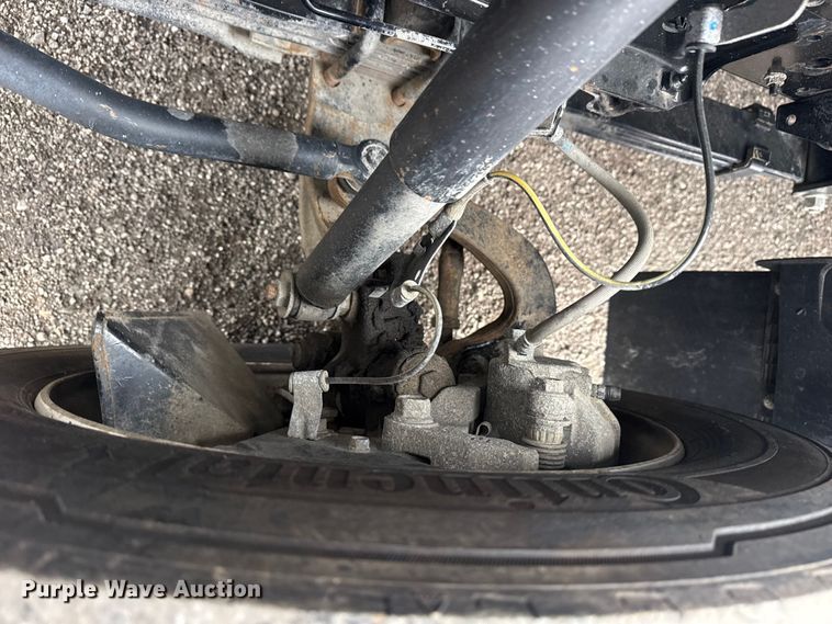 image for item EG8940 2022 Isuzu NRR rollback truck