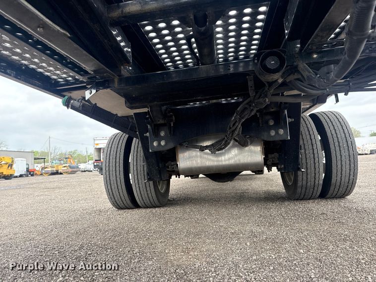 image for item EG8940 2022 Isuzu NRR rollback truck