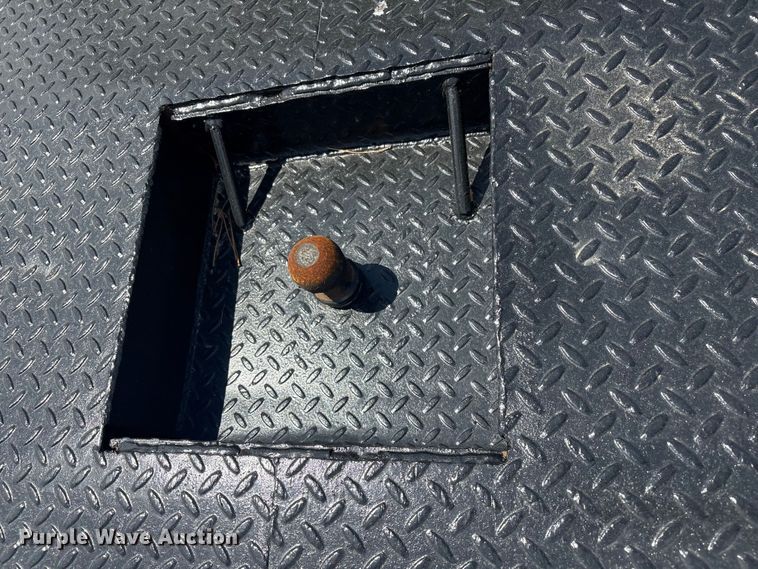 image for item EG8959 2008 Ford F450 Super Duty flatbed truck