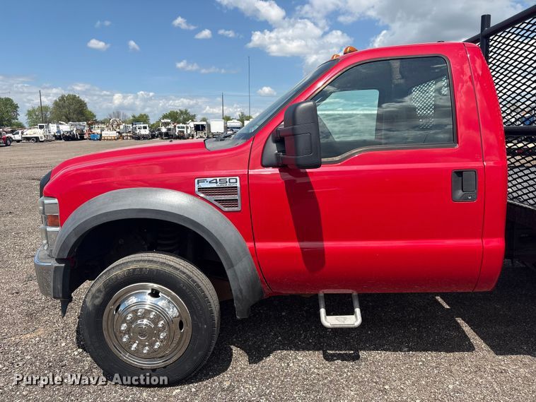 image for item EG8959 2008 Ford F450 Super Duty flatbed truck