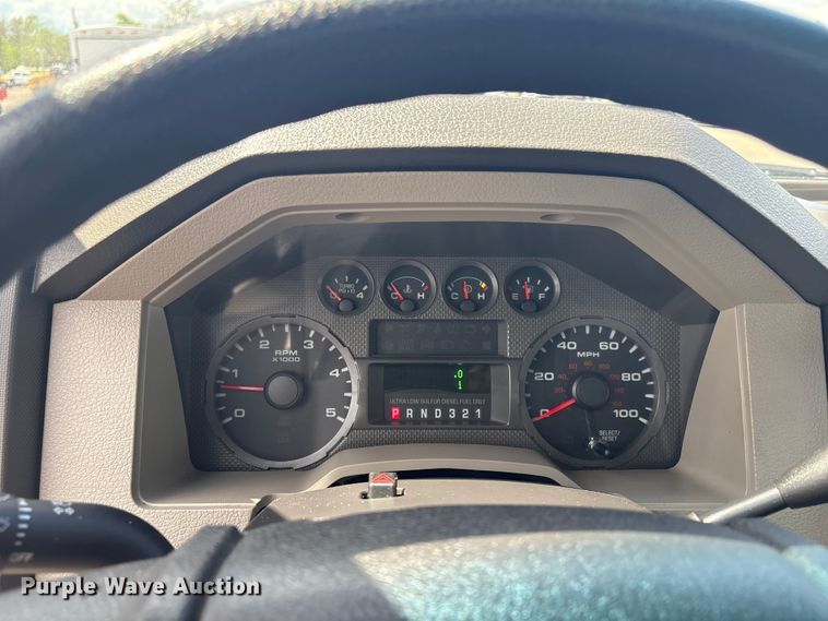 image for item EG8959 2008 Ford F450 Super Duty flatbed truck