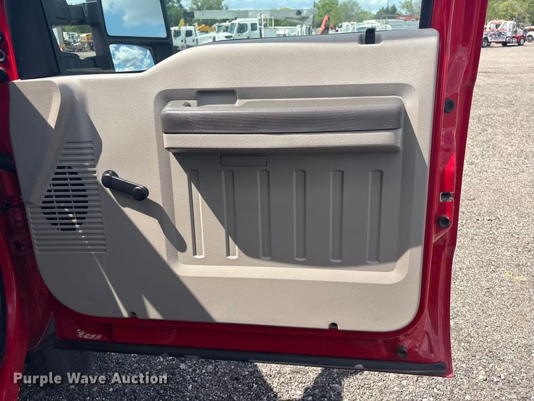 image for item EG8959 2008 Ford F450 Super Duty flatbed truck