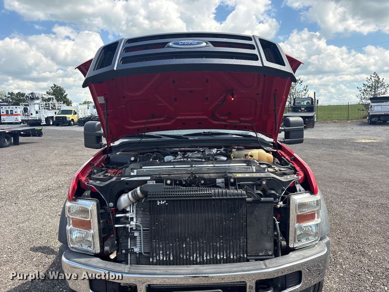 image for item EG8959 2008 Ford F450 Super Duty flatbed truck