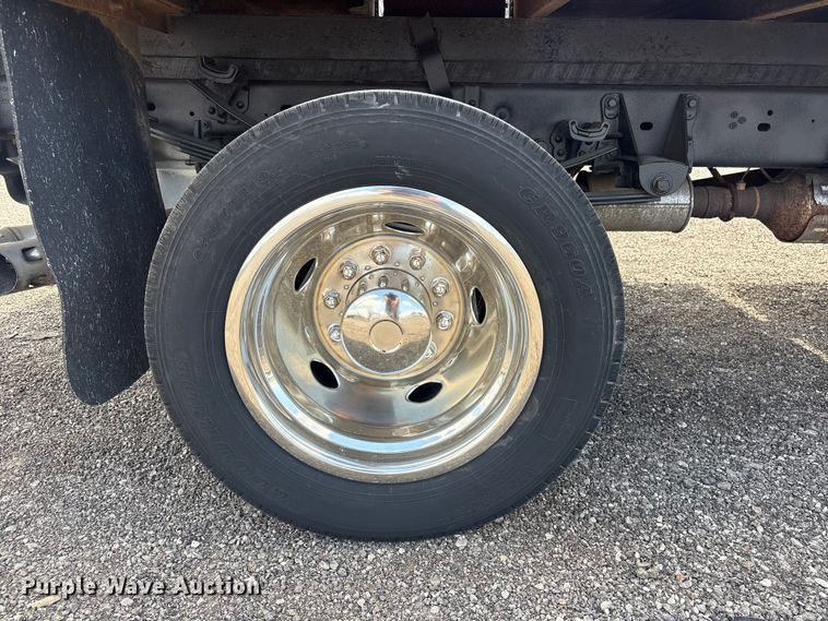 image for item EG8959 2008 Ford F450 Super Duty flatbed truck