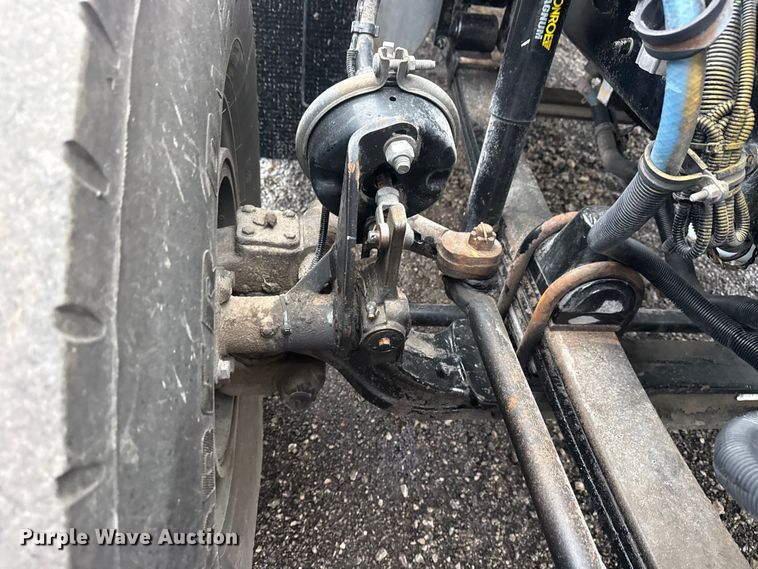 image for item EG8971 2007 Kenworth T800 fuel truck