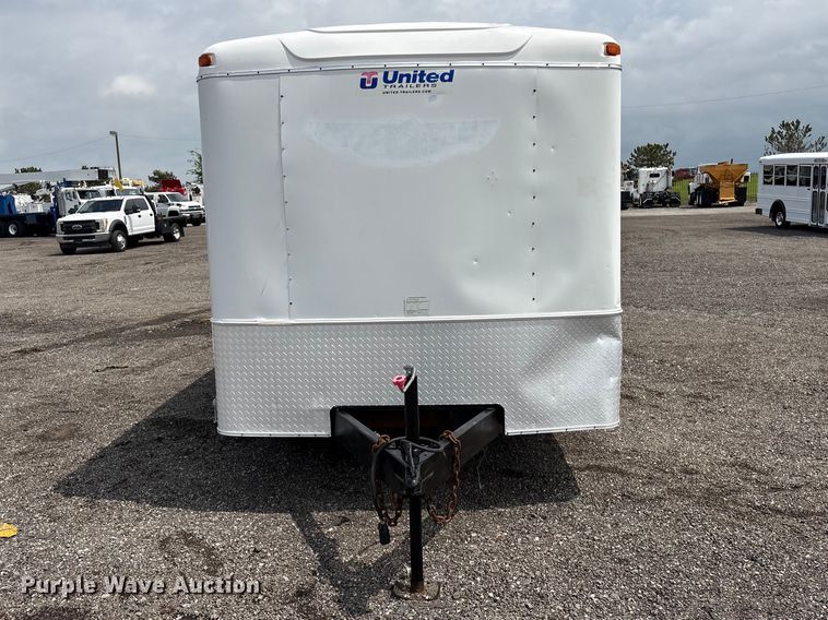 image for item EG8979 2010 United Expressline  enclosed cargo trailer