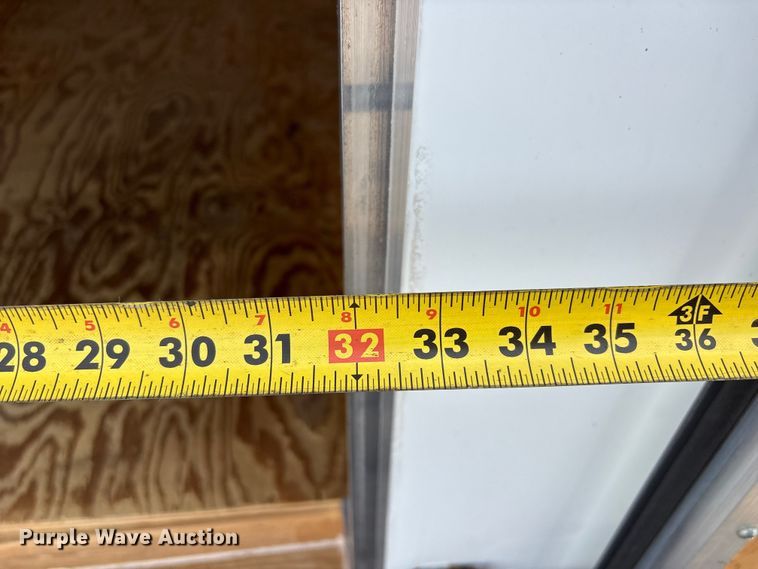 image for item EG8979 2010 United Expressline  enclosed cargo trailer