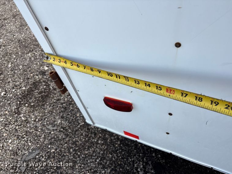 image for item EG8979 2010 United Expressline  enclosed cargo trailer
