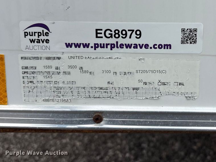 image for item EG8979 2010 United Expressline  enclosed cargo trailer