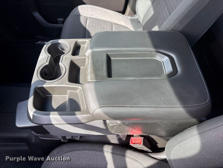 image for item EG8992 2020 Chevrolet Silverado Z71 Texas Edition Crew Cab pickup truck