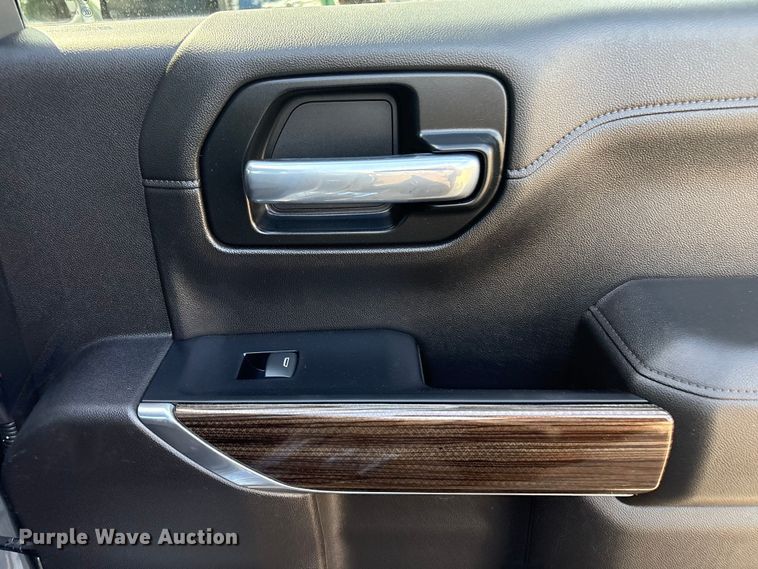 image for item EG8992 2020 Chevrolet Silverado Z71 Texas Edition Crew Cab pickup truck