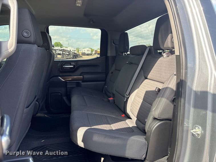 image for item EG8992 2020 Chevrolet Silverado Z71 Texas Edition Crew Cab pickup truck