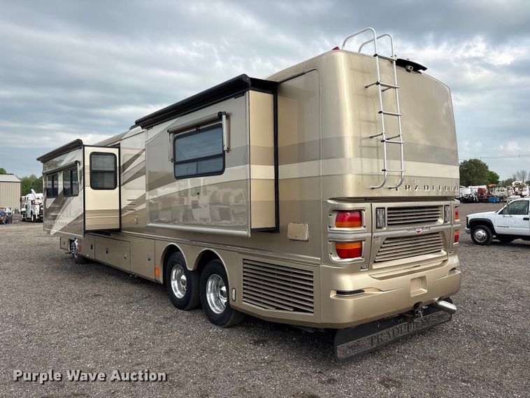 image for item EG8993 2006 Fleetwood American Tradition RV