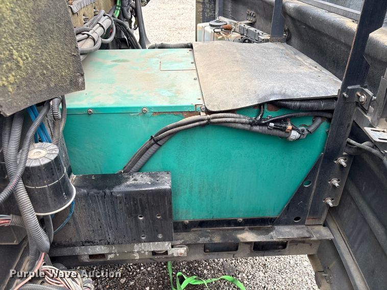 image for item EG8993 2006 Fleetwood American Tradition RV