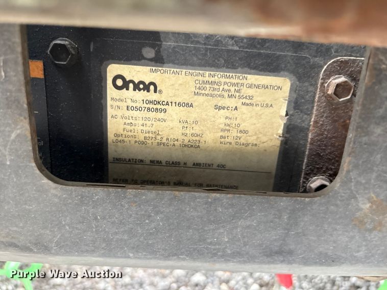 image for item EG8993 2006 Fleetwood American Tradition RV