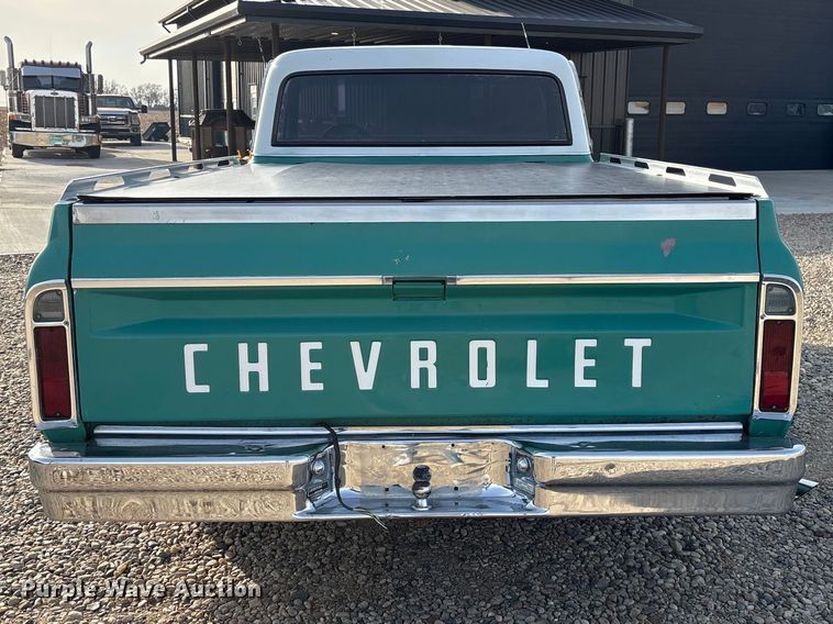 image for item EI5776 1972 Chevrolet C10 pickup truck