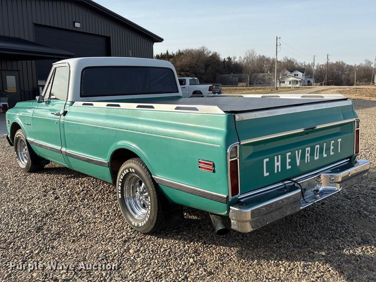 image for item EI5776 1972 Chevrolet C10 pickup truck