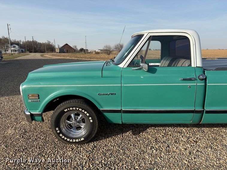image for item EI5776 1972 Chevrolet C10 pickup truck