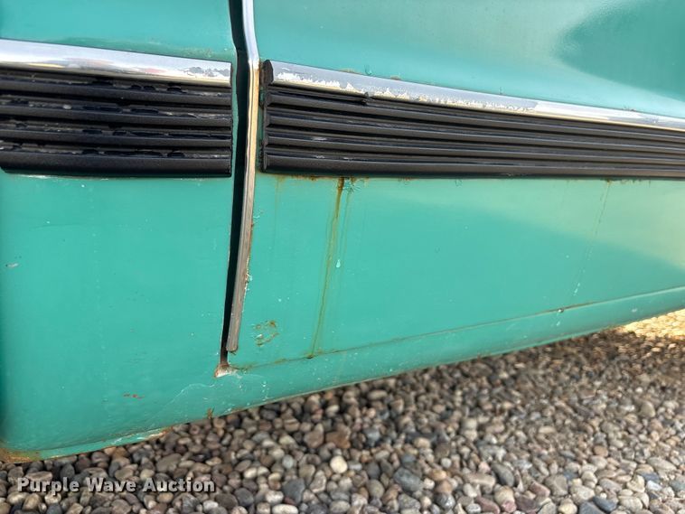 image for item EI5776 1972 Chevrolet C10 pickup truck