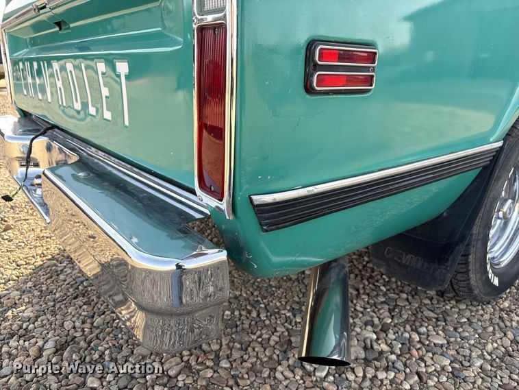 image for item EI5776 1972 Chevrolet C10 pickup truck