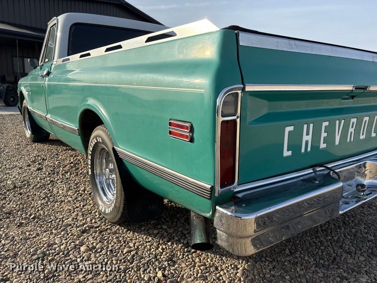image for item EI5776 1972 Chevrolet C10 pickup truck