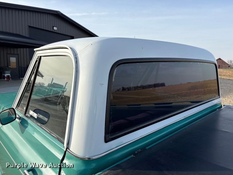 image for item EI5776 1972 Chevrolet C10 pickup truck