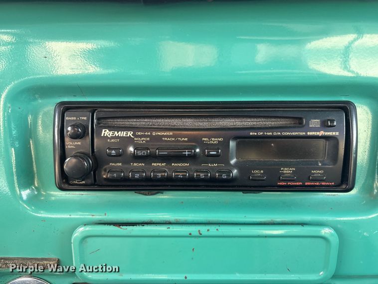 image for item EI5776 1972 Chevrolet C10 pickup truck