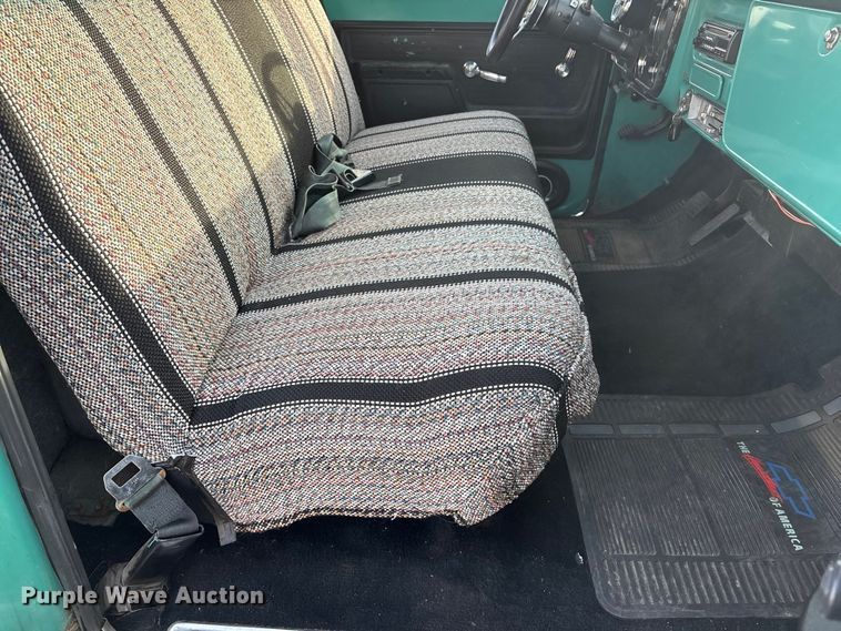 image for item EI5776 1972 Chevrolet C10 pickup truck