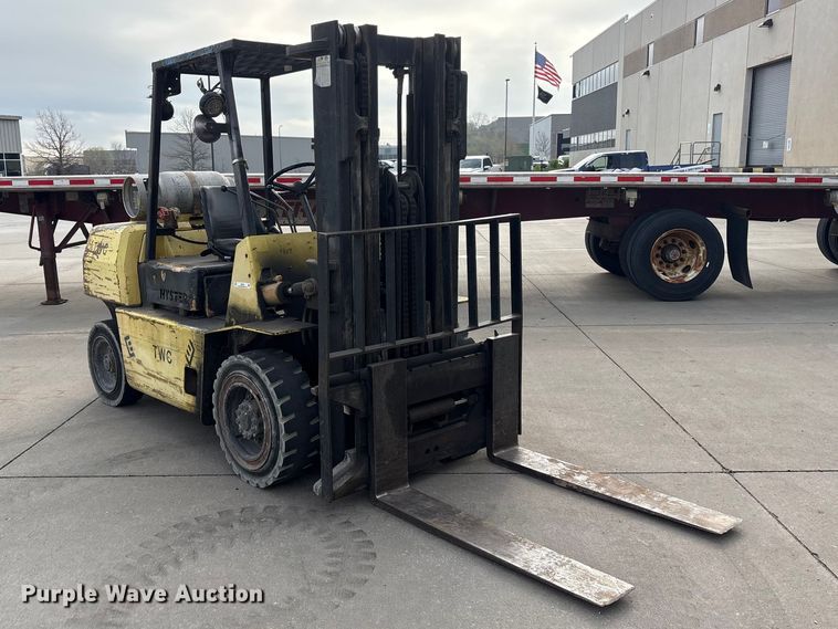 image for item EI5783 1987 Hyster H80XL forklift