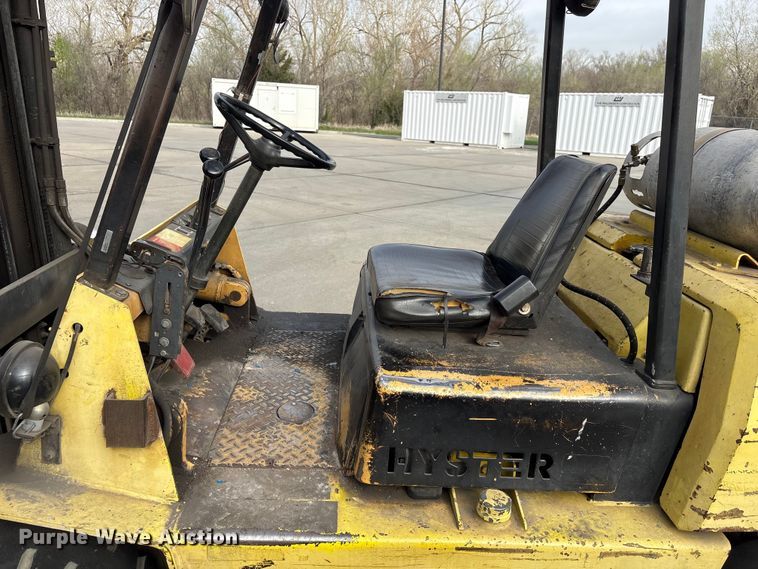 image for item EI5783 1987 Hyster H80XL forklift