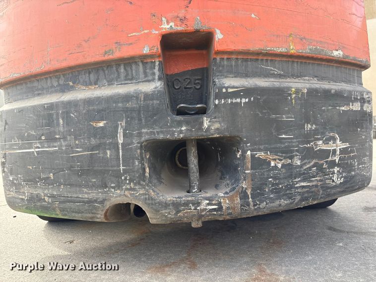 image for item EI5784 2002 Toyota 7FGCU25 forklift