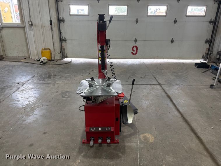 image for item EI5794 2025 Starvox AD-TC24 tire machine