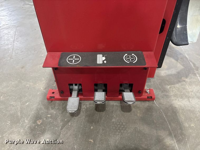 image for item EI5794 2025 Starvox AD-TC24 tire machine