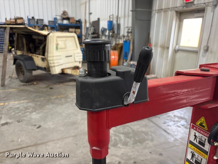 image for item EI5794 2025 Starvox AD-TC24 tire machine