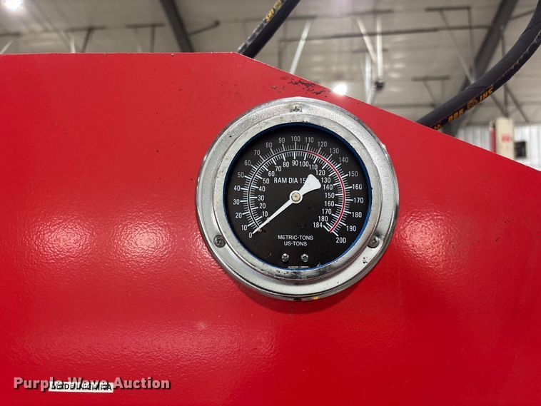 image for item EI5795 Hydraulic press