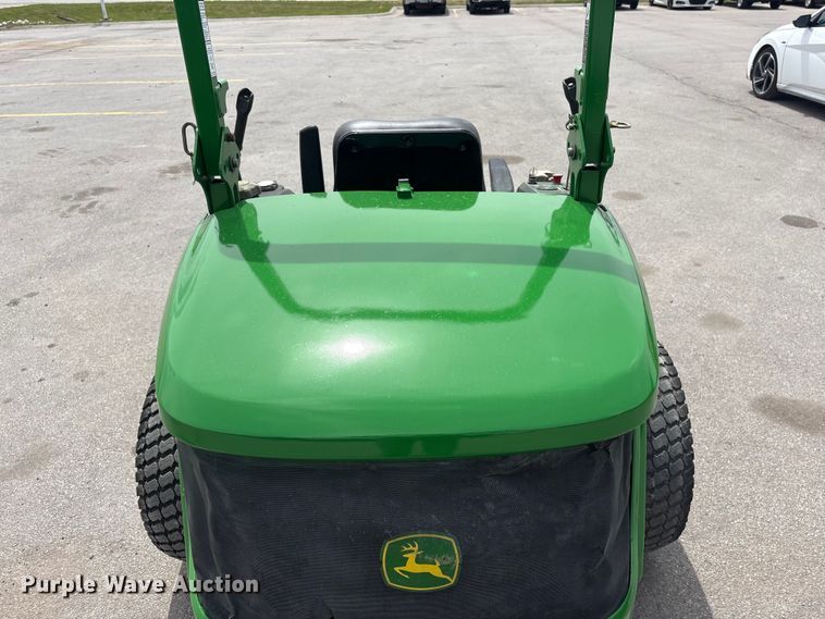 image for item EI5800 2011 John Deere 997 ZTrak ZTR lawn mower