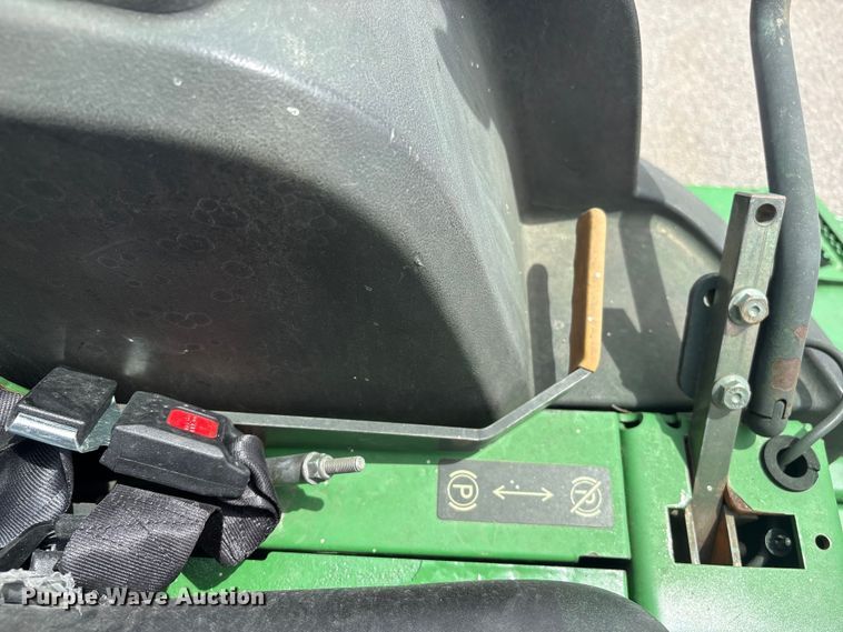 image for item EI5800 2011 John Deere 997 ZTrak ZTR lawn mower