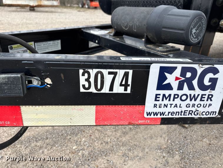 image for item EJ7808 2021 Norstar Iron Bull tilt deck equipment trailer