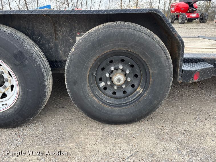image for item EJ7808 2021 Norstar Iron Bull tilt deck equipment trailer