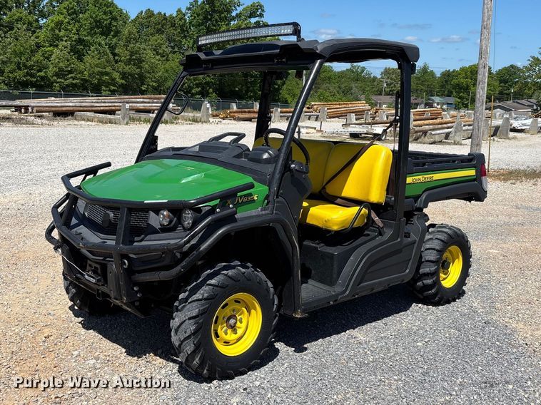image for item EJ7811 2018 John Deere XUV835E utility vehicle